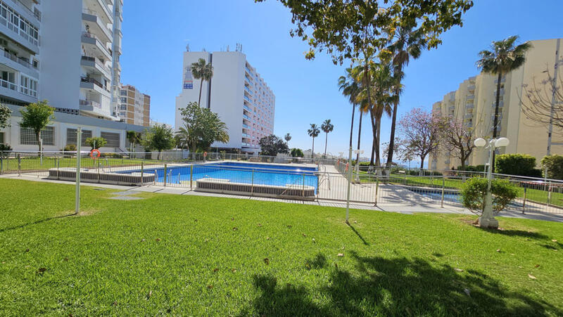 Apartment for sale in Benalmadena, Málaga