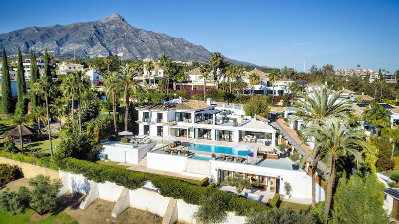 Villa till salu i Marbella, Málaga