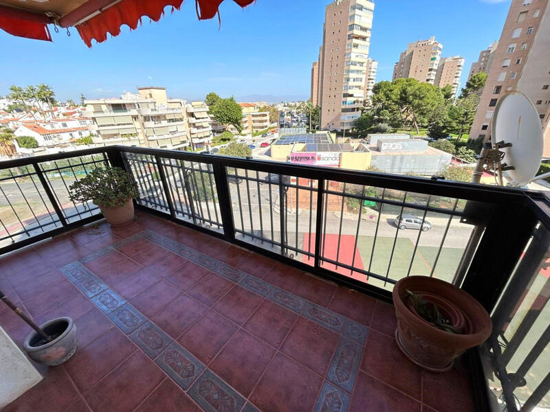 Apartment for sale in Torremolinos, Málaga