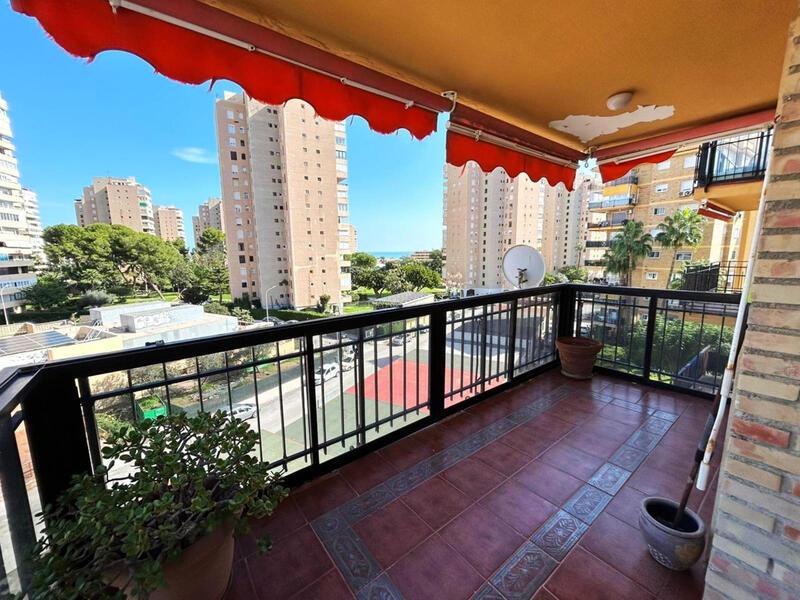 3 bedroom Apartment for sale