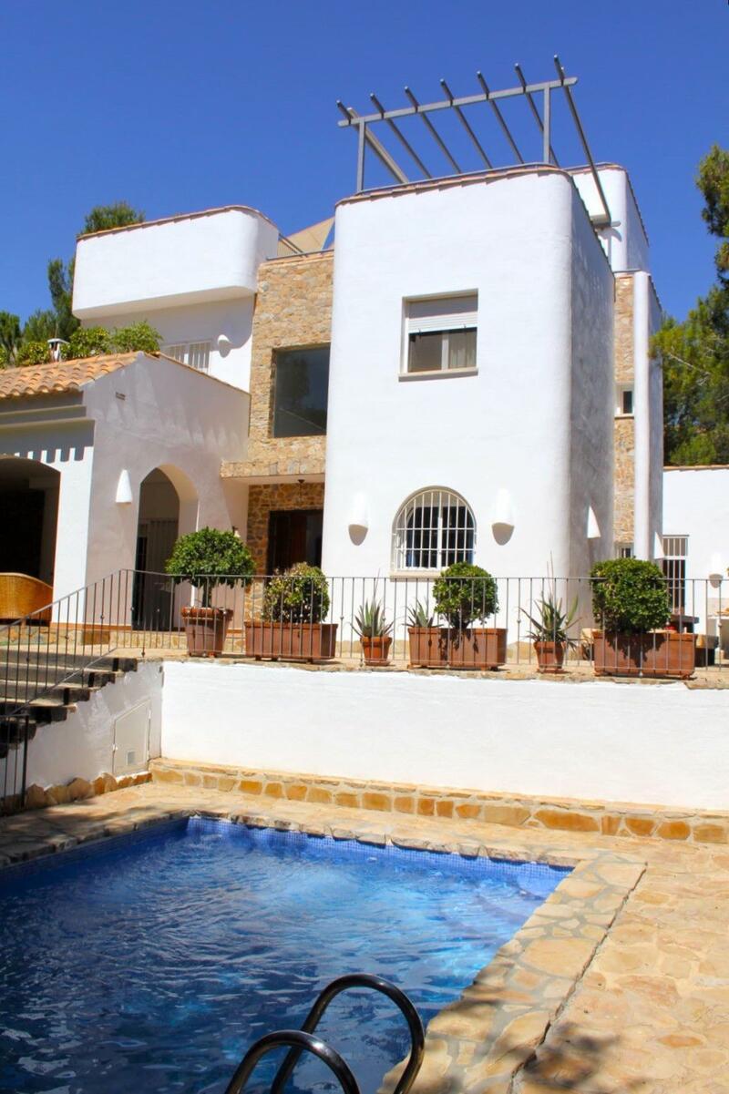 Villa zu verkaufen in Campoamor, Alicante