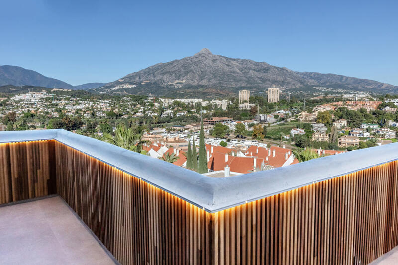 Appartement zu verkaufen in Nueva Andalucia, Málaga