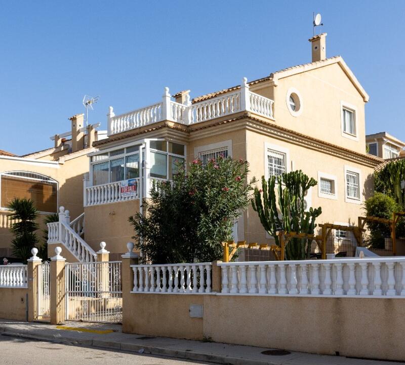 3 Schlafzimmer Villa zu verkaufen