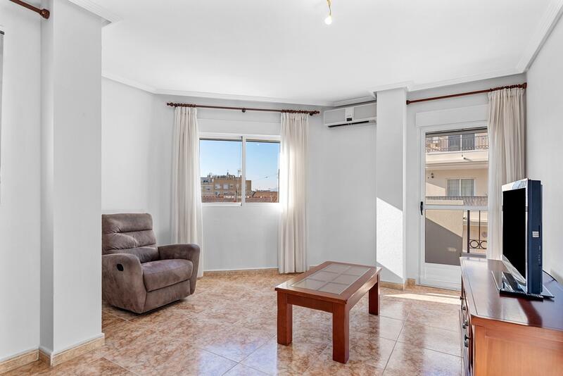 4 bedroom Apartment for sale