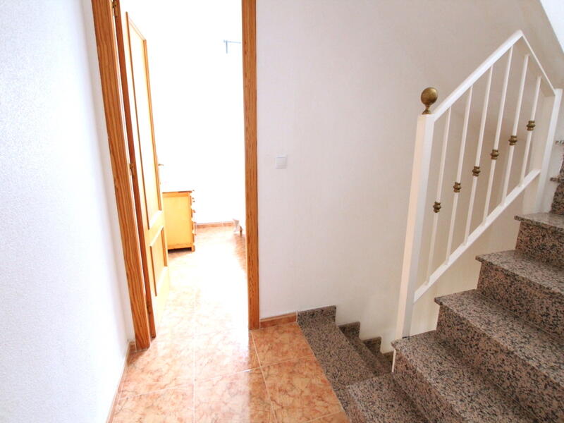 2 bedroom Townhouse for sale