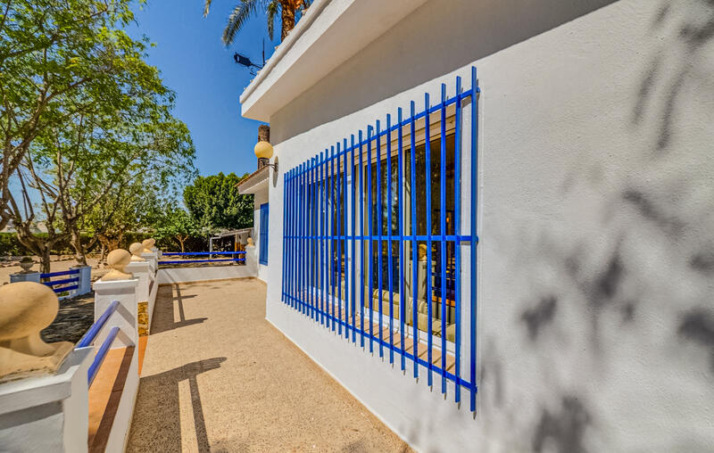 4 Cuarto Villa en venta