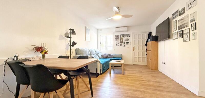 4 Schlafzimmer Stadthaus zu verkaufen