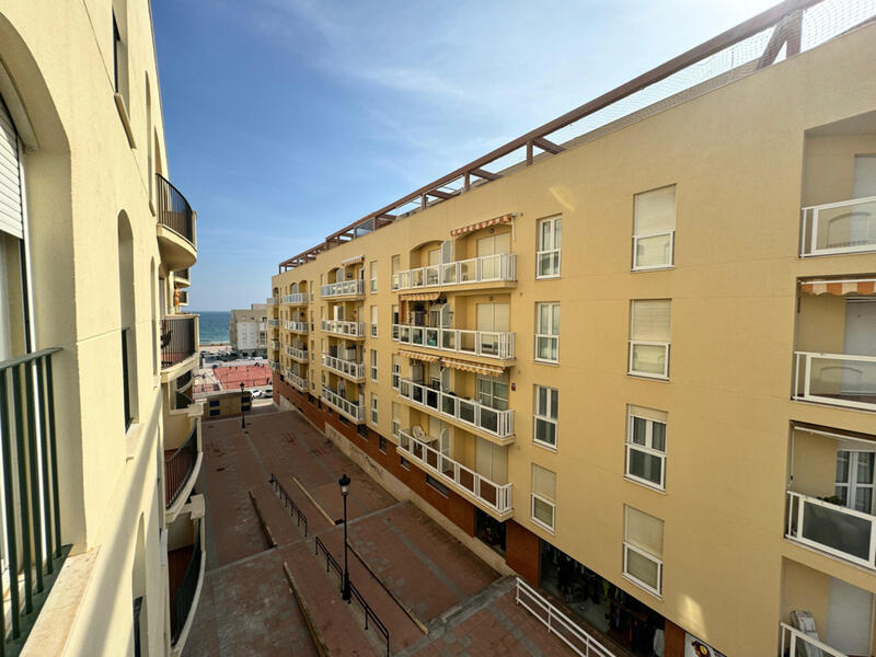 Apartamento en venta en San Luis de Sabinillas, Málaga