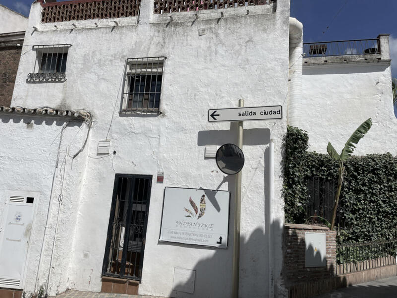 2 Cuarto Villa en venta