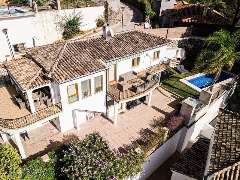 Villa til salg i Benahavis, Málaga