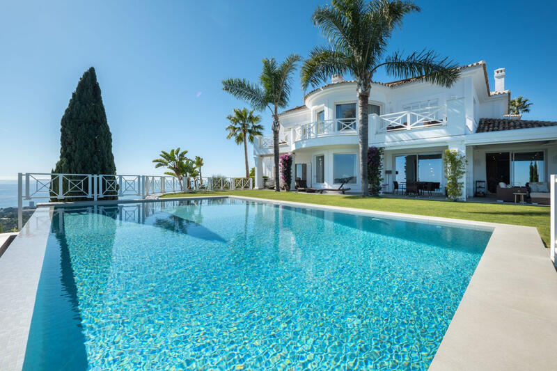 вилла продается в Marbella, Málaga