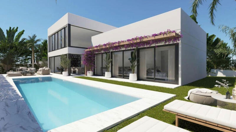 Villa for sale in Estepona, Málaga