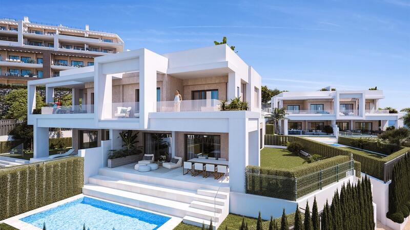 Villa for sale in Estepona, Málaga