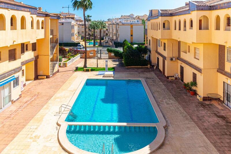 Appartement zu verkaufen in Torrevieja, Alicante