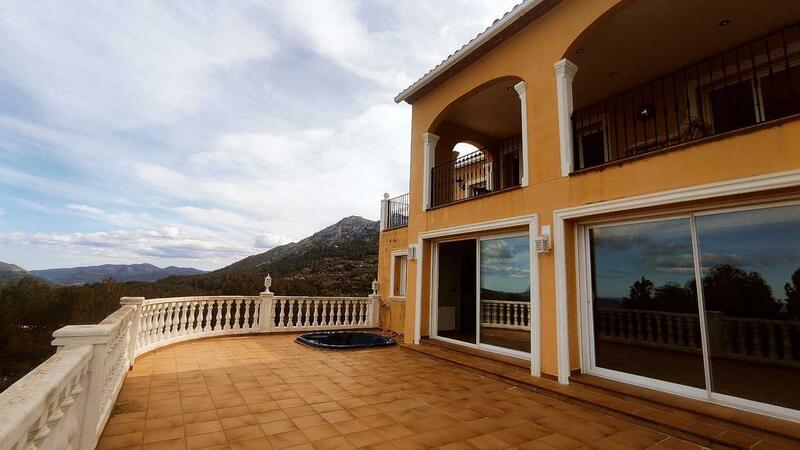 3 bedroom Villa for sale