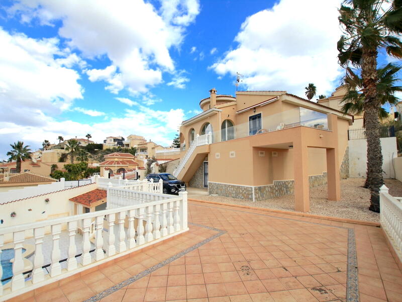 5 Cuarto Villa en venta