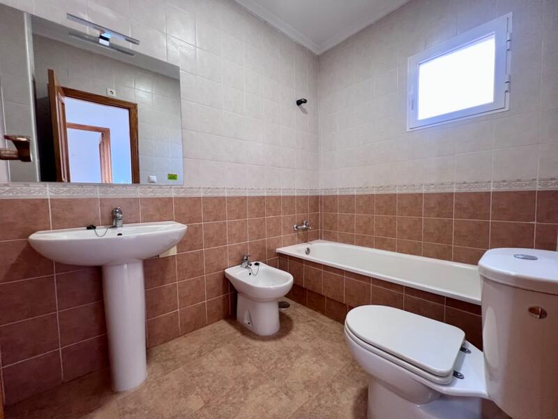 2 Cuarto Villa en venta