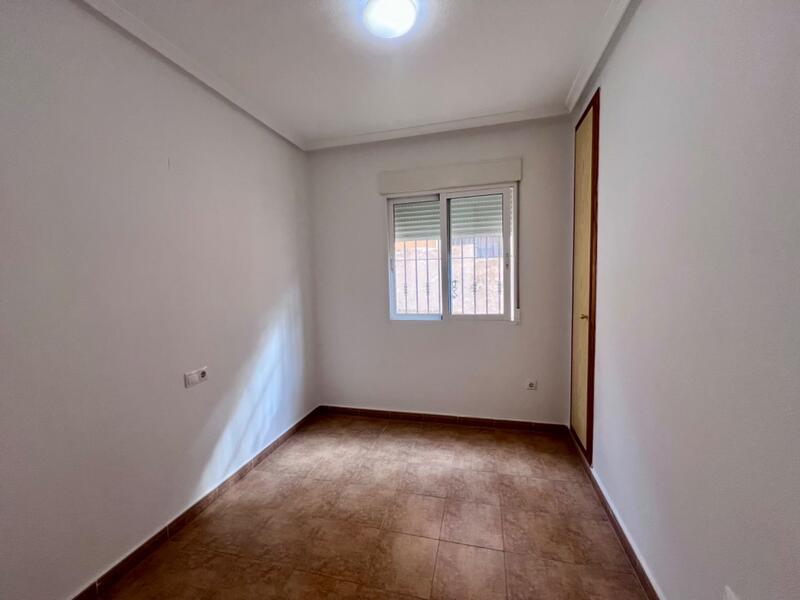 2 Cuarto Villa en venta