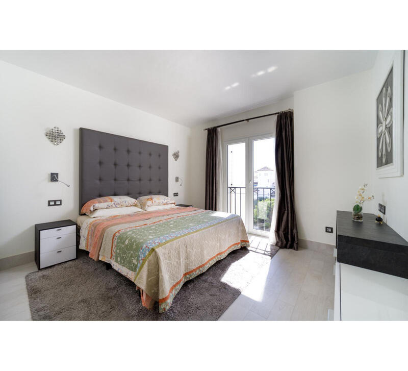 3 chambre Appartement à vendre