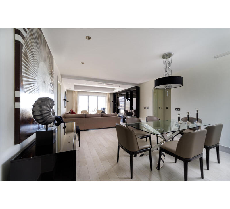 3 bedroom Apartment for sale