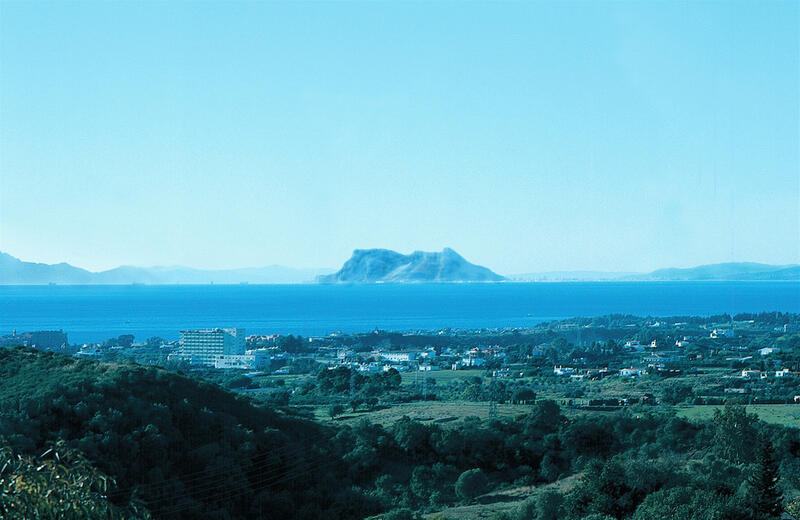 Landa till salu i Estepona, Málaga