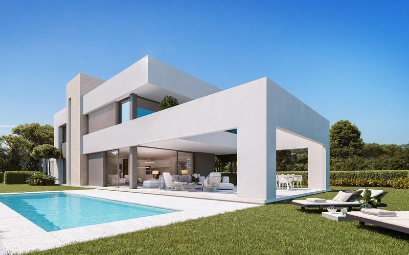 Villa for sale in Elviria, Málaga