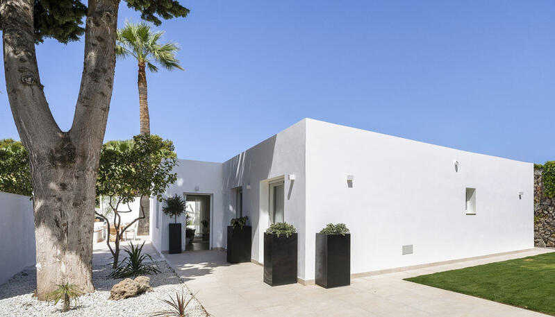 Villa til salg i Nueva Andalucia, Málaga