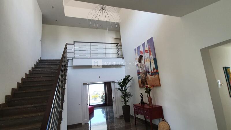 6 Cuarto Villa en venta