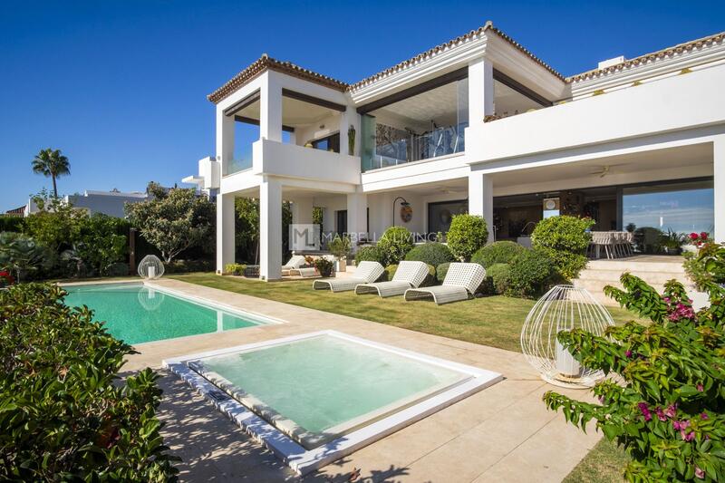 Villa til salgs i Golden Mile, Málaga