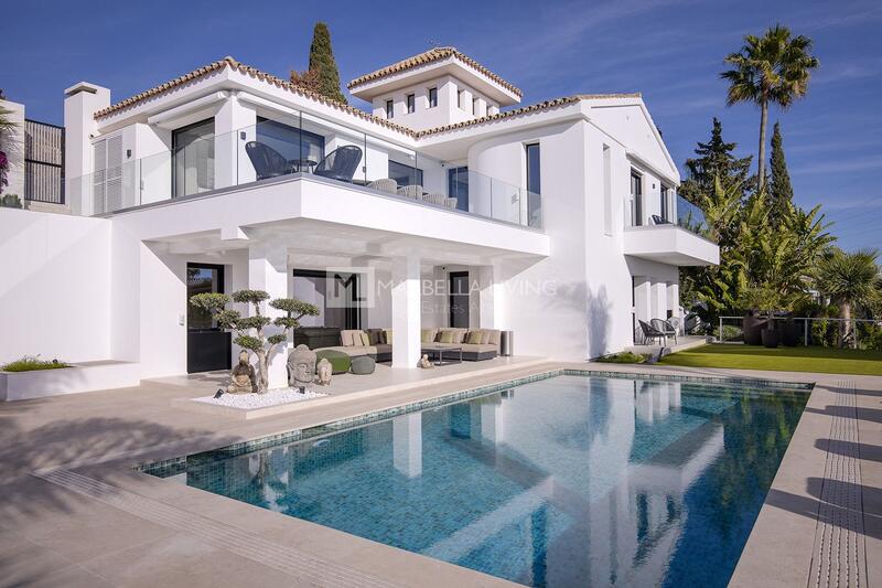 Villa til salg i Marbella del Este, Málaga