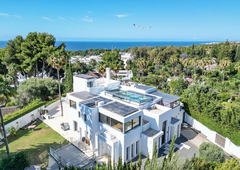 Villa zu verkaufen in Golden Mile, Málaga