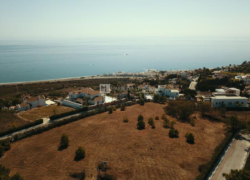 Land for sale in Manilva, Málaga