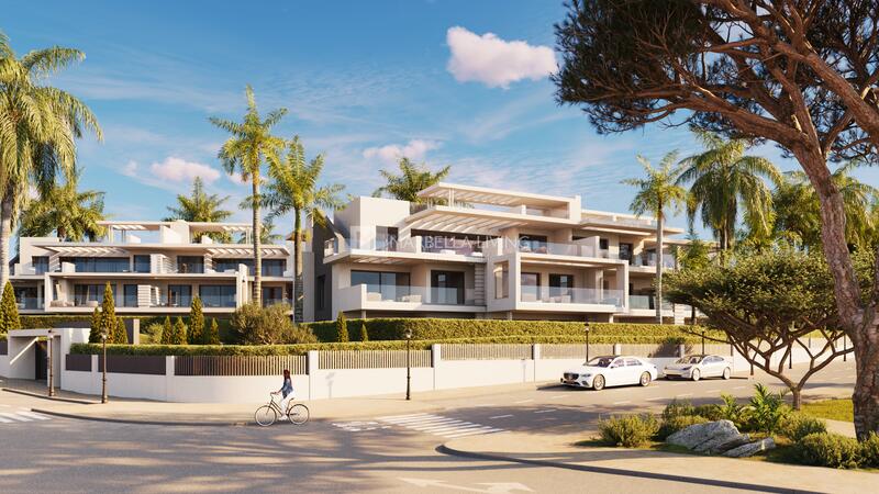 Apartamento en venta en Estepona, Málaga