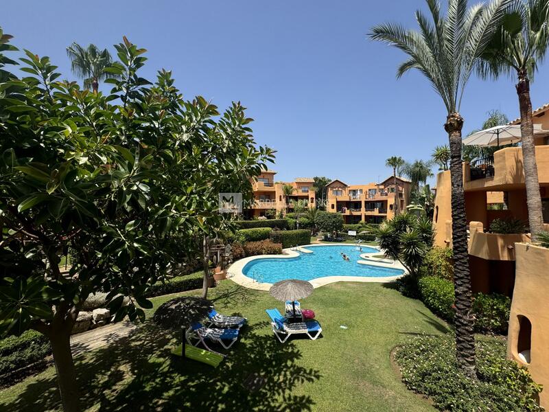 Apartment for sale in Estepona, Málaga