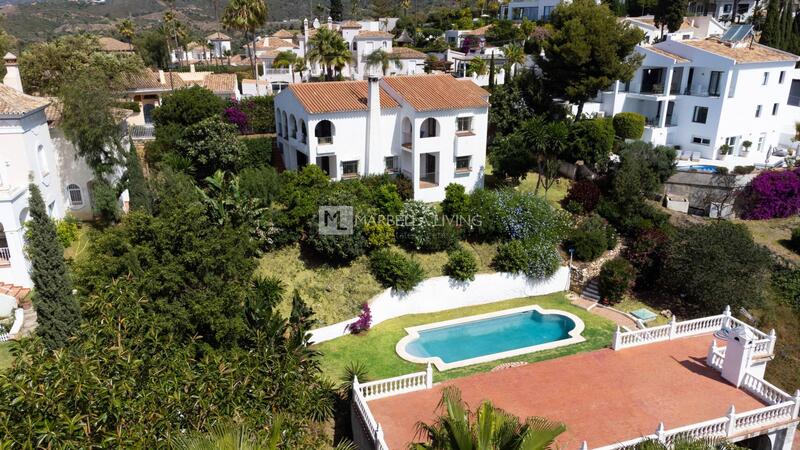 Casa Cueva en venta en Marbella del Este, Málaga