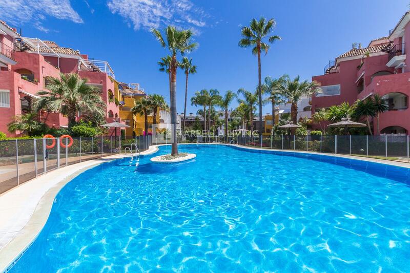 Apartamento en venta en Golden Mile, Málaga