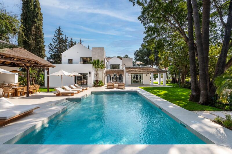 Villa à vendre dans Nueva Andalucia, Málaga