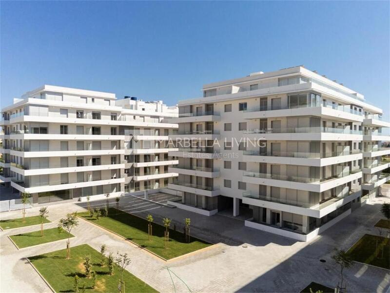 Appartement für Langzeitmiete in Nueva Andalucia, Málaga