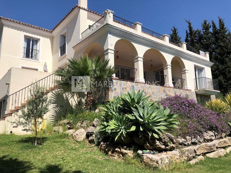 Villa en venta en Marbella, Málaga