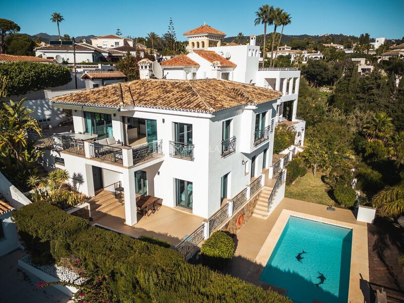 Höhlenhaus zu verkaufen in Marbella del Este, Málaga