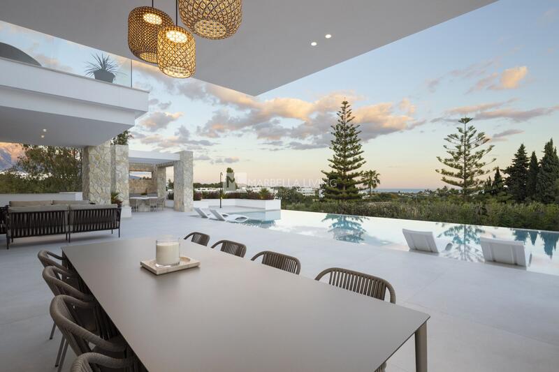 5 bedroom Villa for sale