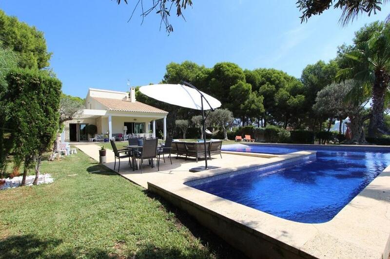 5 bedroom Villa for sale