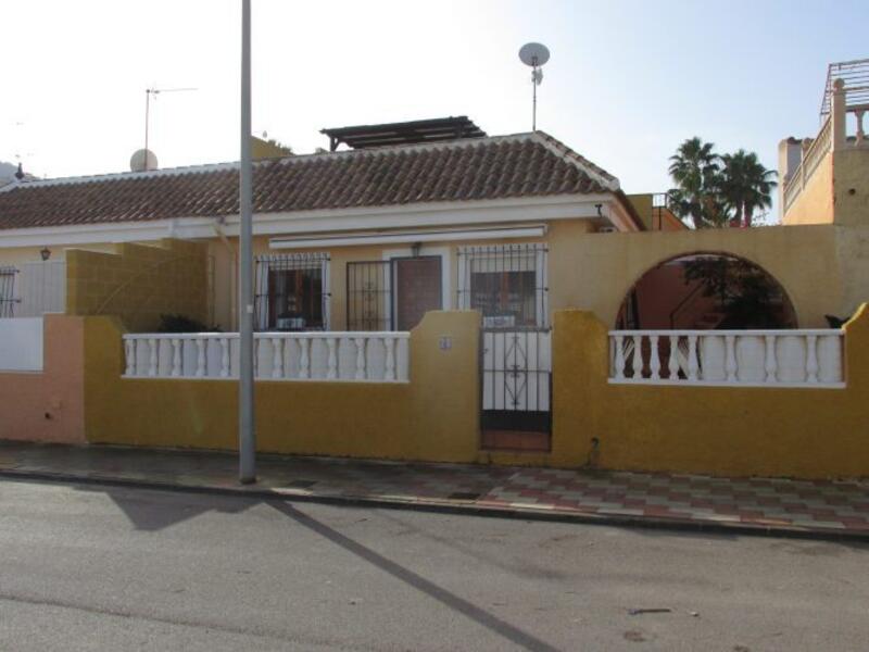 2 Schlafzimmer Villa in Los Alcazares