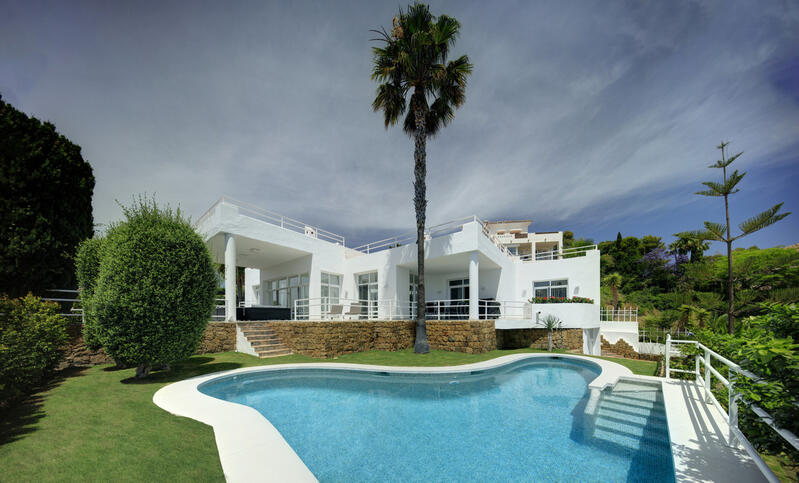 Villa à louer à long terme dans La Quinta, Málaga