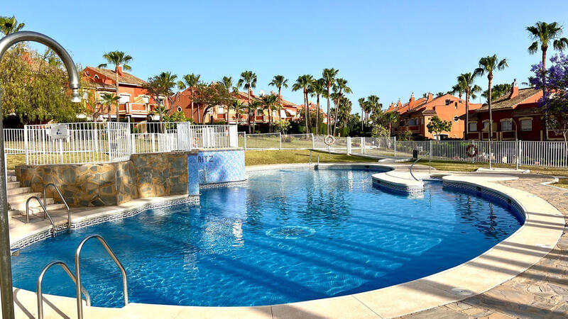 Villa til langtidsleje i Atalaya, Málaga