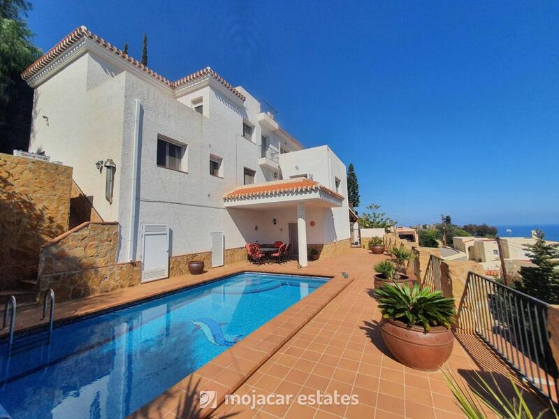 Villa for sale in Mojácar, Almería