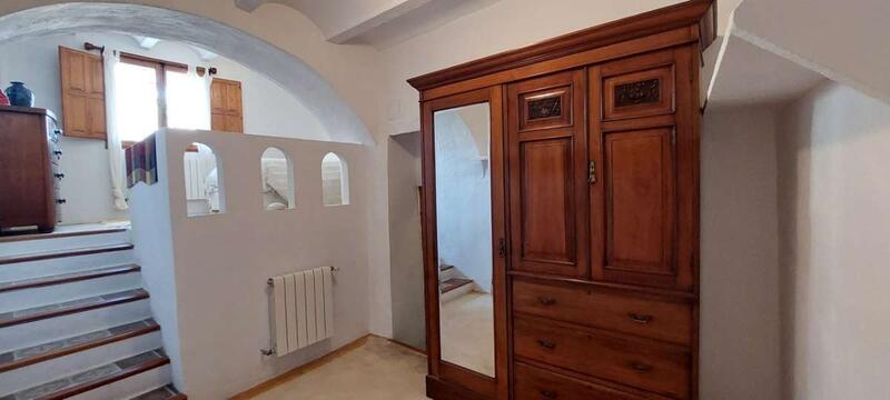 5 chambre Maison Troglodyte à vendre