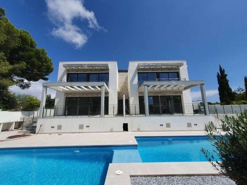 Villa til salg i Moraira, Alicante