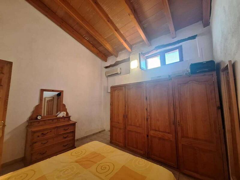 2 chambre Maison Troglodyte à vendre