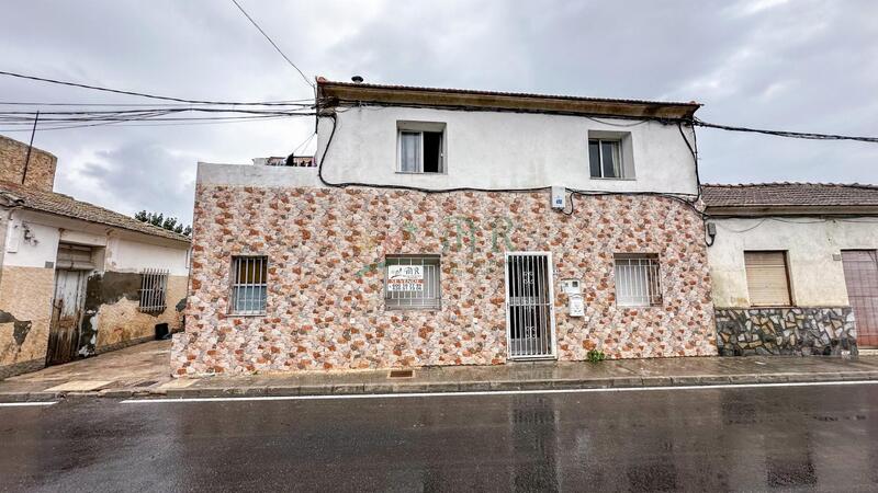 Maison de Ville à vendre dans Almoradí, Alicante